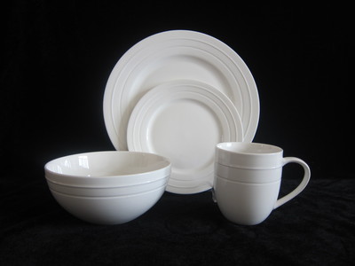New Bone China 16 pcs Dinner set -019
